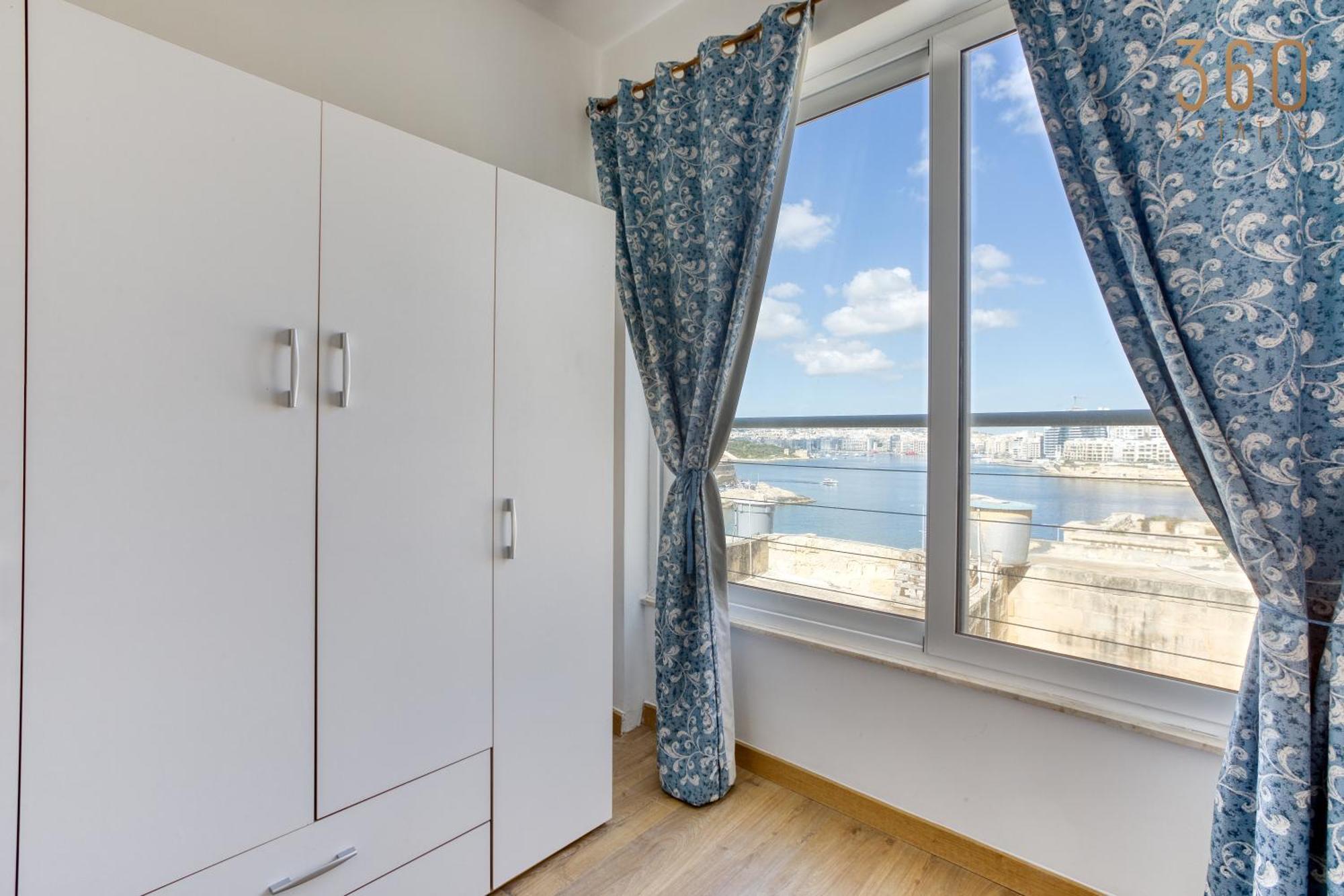 Charming Home With Sea Views & Maltese Balcony By 360 Estates Valletta Exteriör bild
